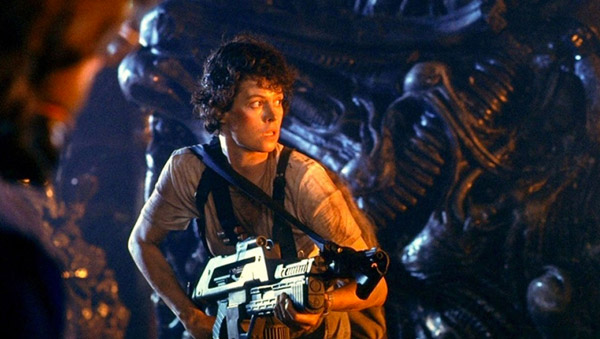 80s retro filmas - Svetimi